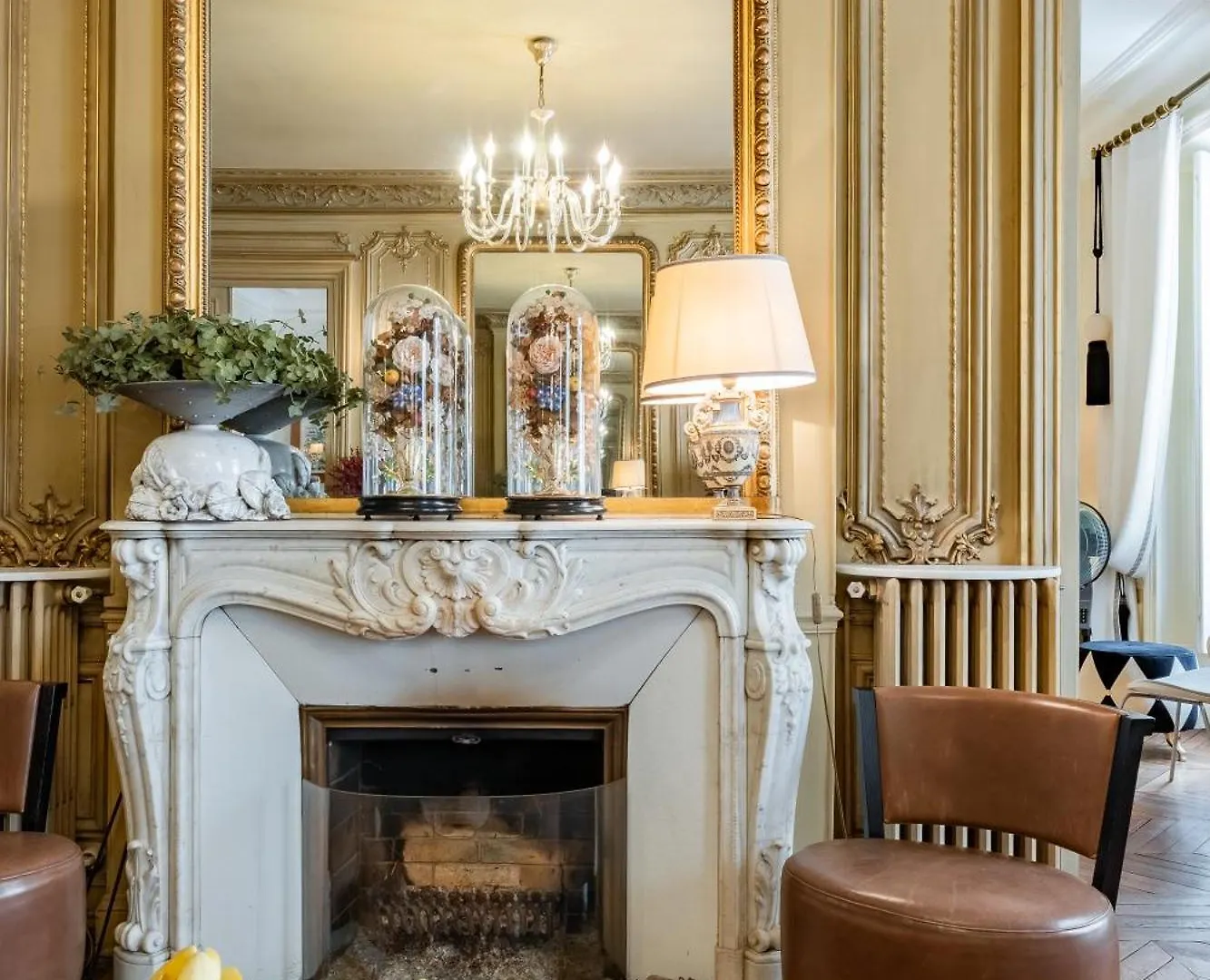 Veeve - Ornate Beauty Paris